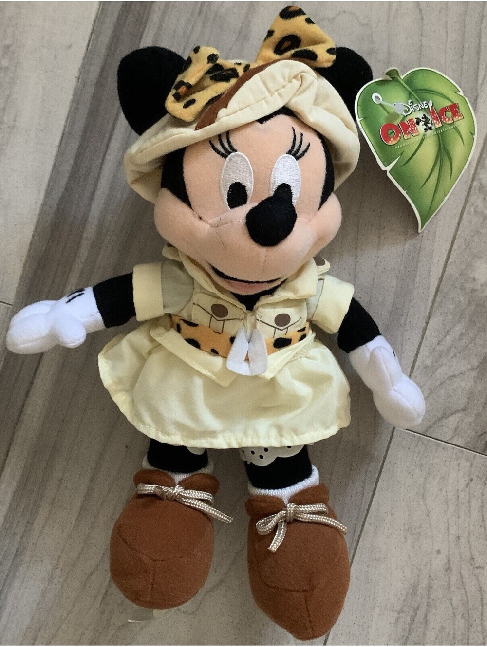 Disney On Ice Safari Jungle Explorer Minnie Mouse Plush 10" Has Tags - Picture 1 of 4
